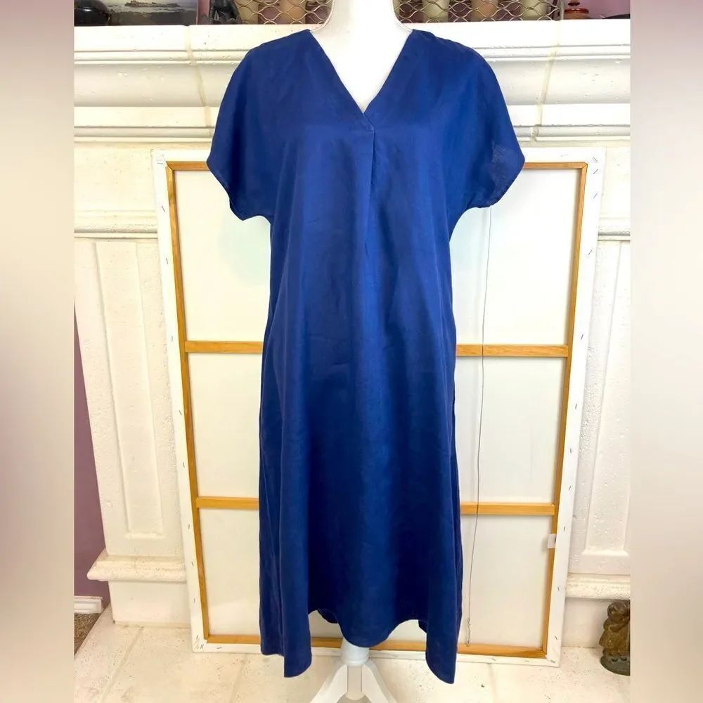 John Lewis & Partners UK V neck linen maxi dress with pockets!